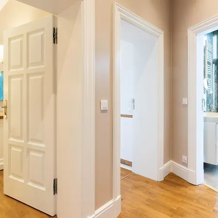 公寓 Waldschloss App 4 *